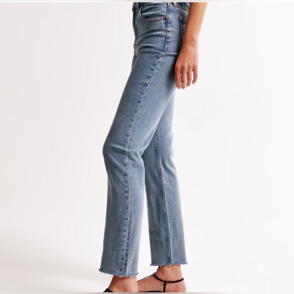 Abercrombie and Fitch The Ankle Straight Ultra High Rise Jeans Size 31/12 - Picture 6 of 9